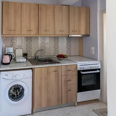 Fotis House Афанту